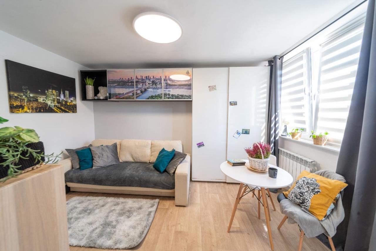 Metro Lux Home Apartment ワルシャワ エクステリア 写真