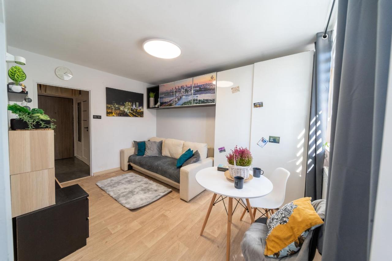 Metro Lux Home Apartment ワルシャワ エクステリア 写真