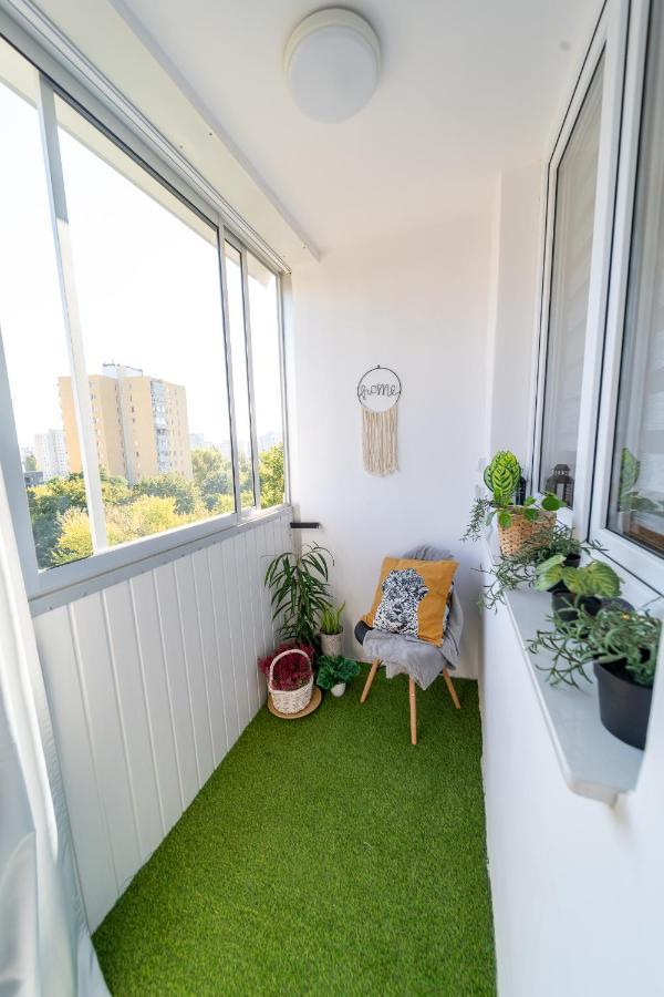 Metro Lux Home Apartment ワルシャワ エクステリア 写真